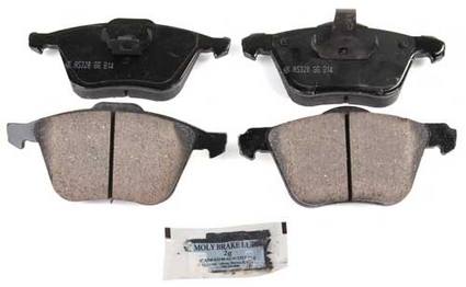 Volvo Disc Brake Pad Set - Front (316mm) 30793265 - Akebono Euro Ultra-Premium EUR979